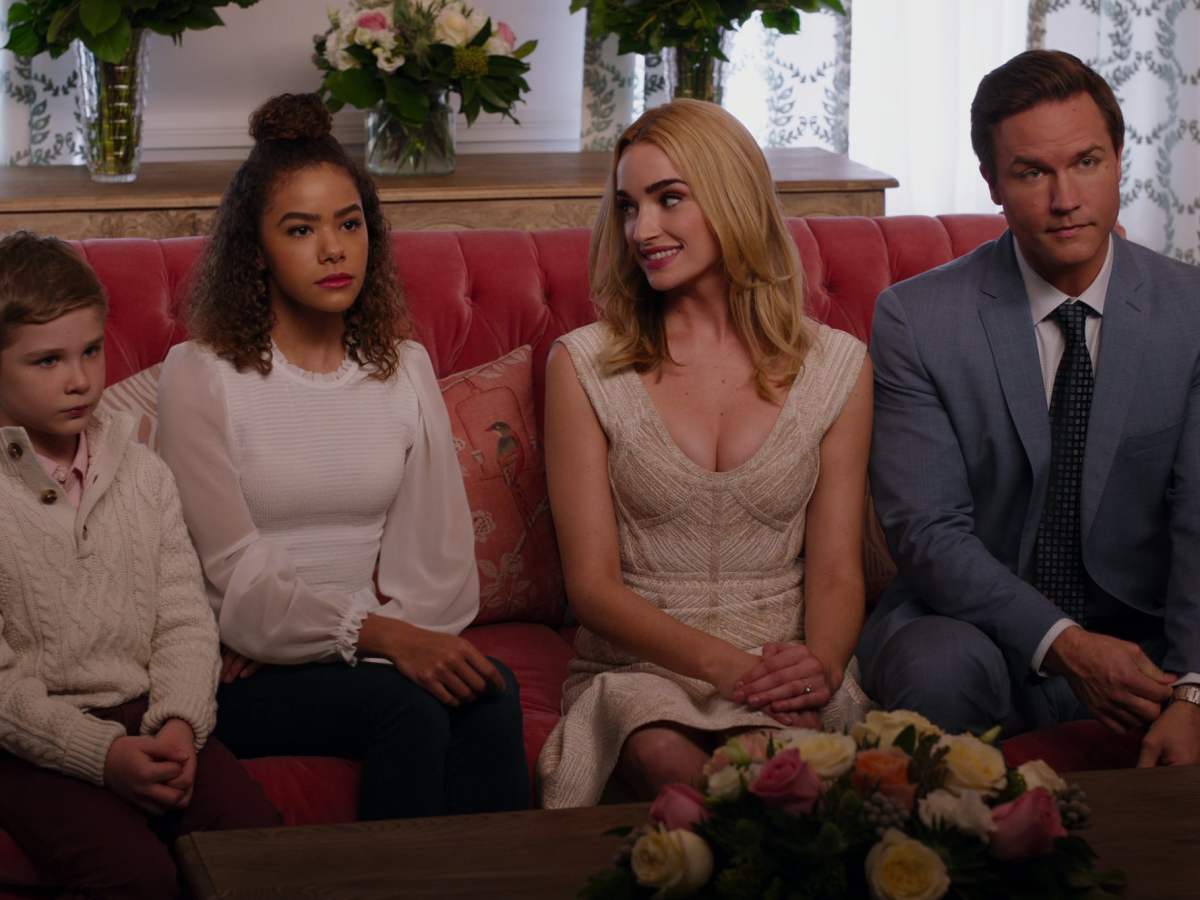 Annene Bile Güvenme; Ginny and&nbsp;Georgia